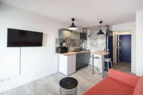 Chez Anaïs - Superbe studio avec WIFI et climatisation à 150m de la plage
